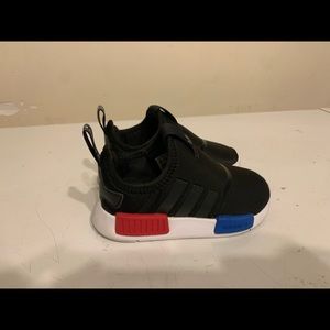 ❗️SOLD❗️Toddler Adidas NMD size 6